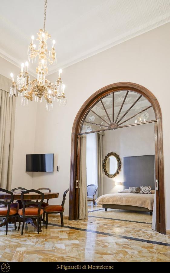 Dimora Donna Elena Bed & Breakfast Naples Exterior photo